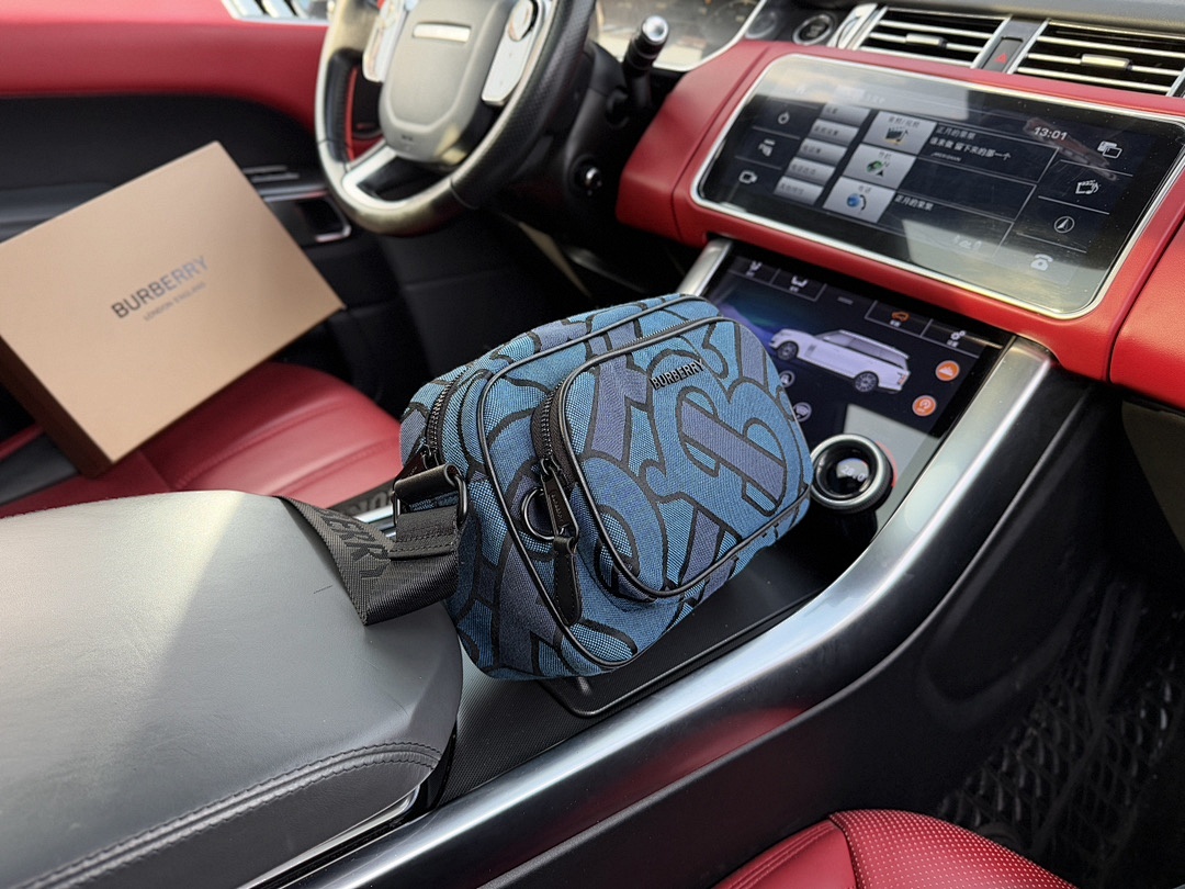 Burberry EE Crossbody Bag view