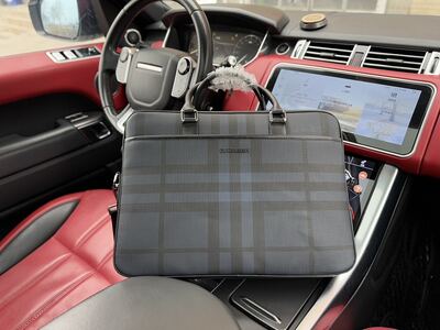 Burberry Zip Shoulder Bag view 9