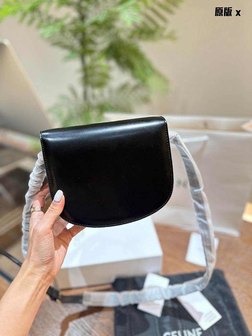 Celine C Shoulder Bag view