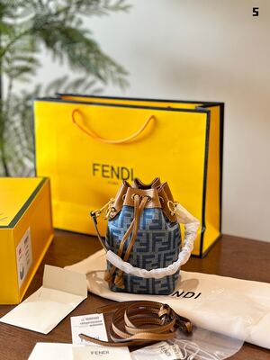 Fendi Mon Tresor Bucket Bag view 5