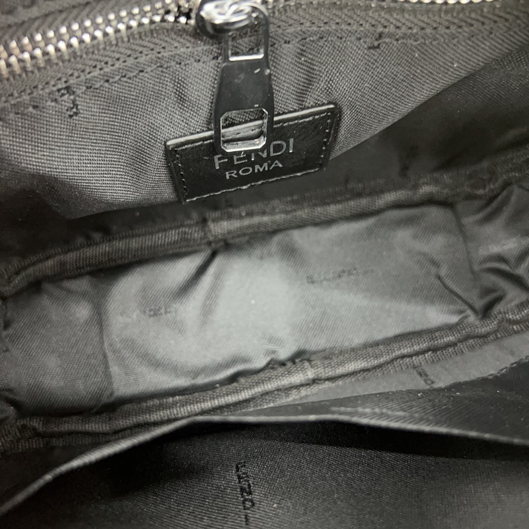 Fendi Peekaboo Shoulder Bag view