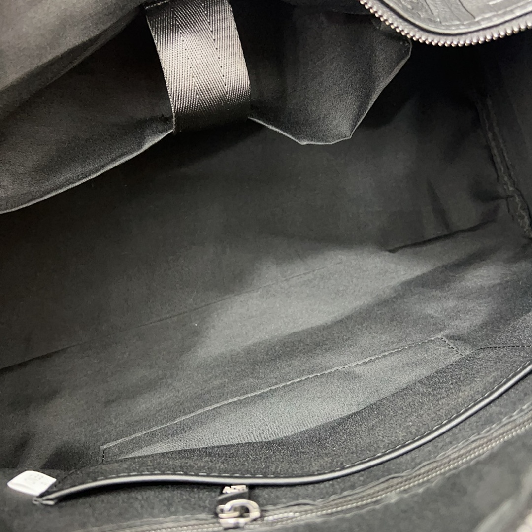 Fendi Messenger Bag view