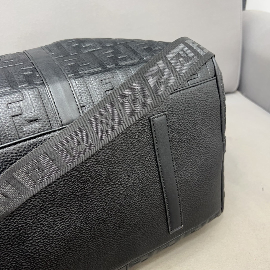 Fendi Messenger Bag