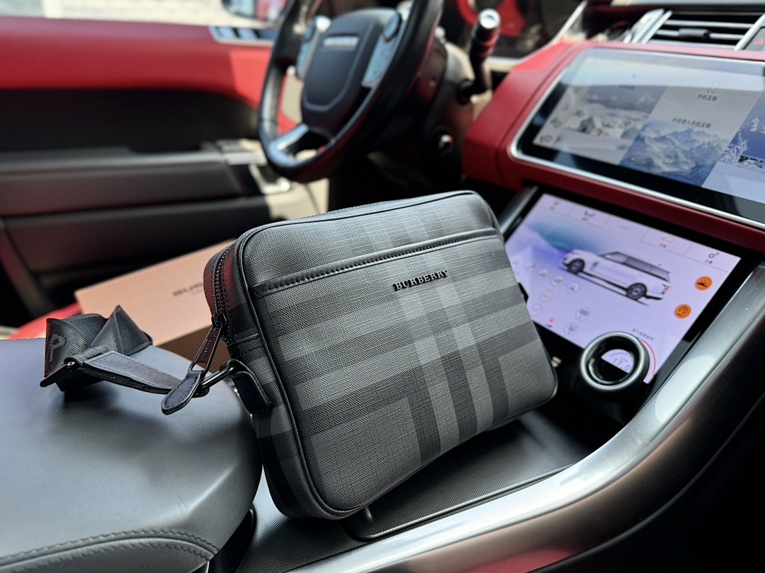 Burberry Shoulder Bag view