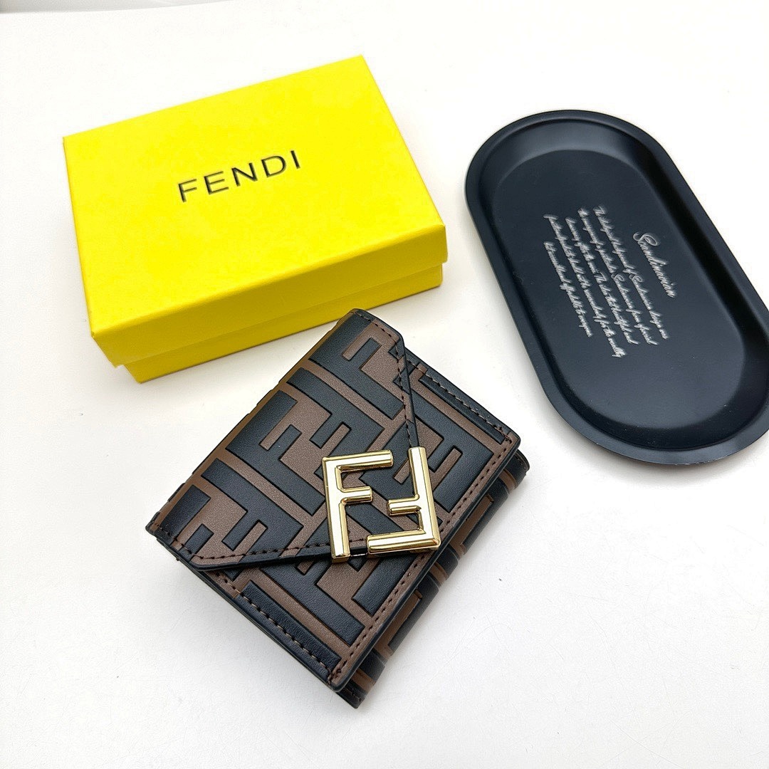 Fendi Wallet view
