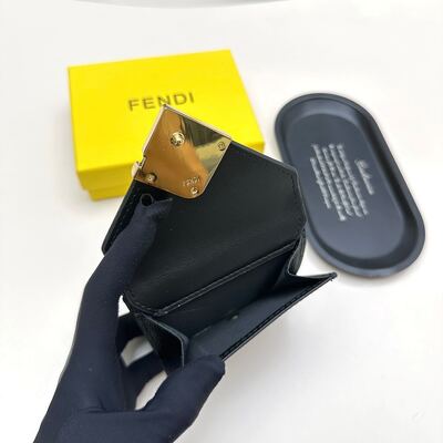 Fendi Wallet view 3