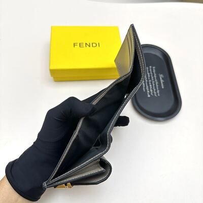Fendi Wallet view 3