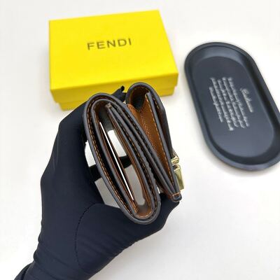Fendi Wallet view 4