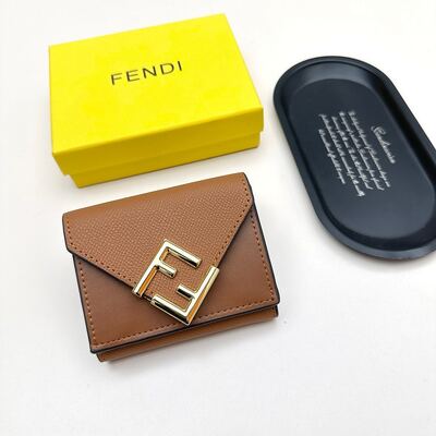 Fendi Wallet view 9