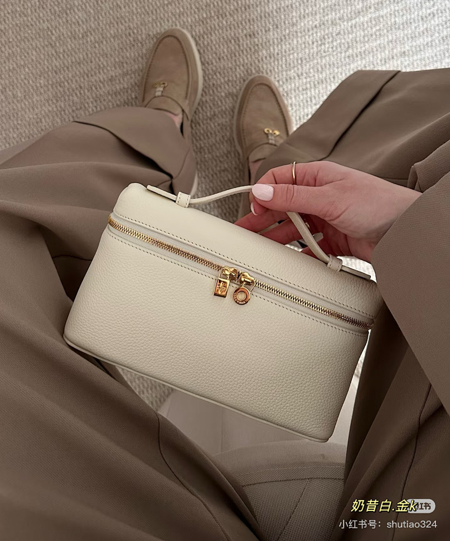 Other Handbag view