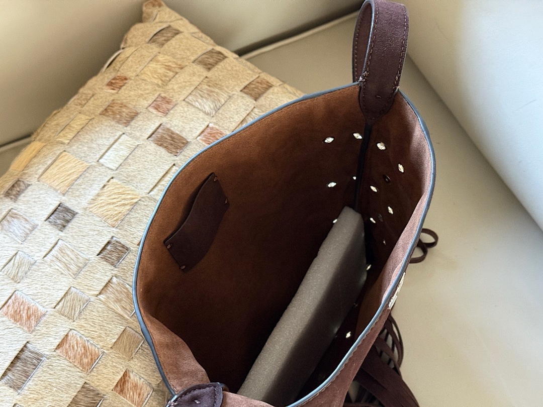 Valentino Shoulder Bag view