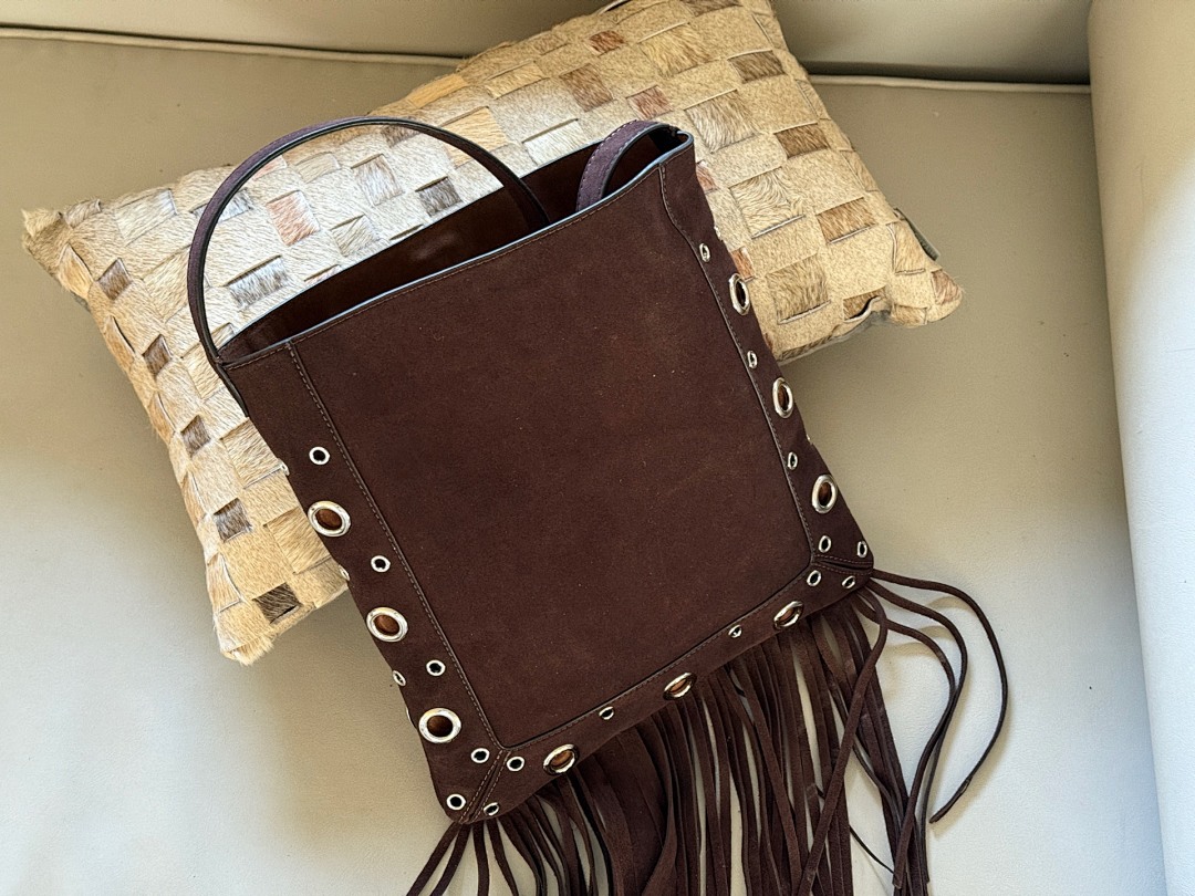 Valentino Shoulder Bag view