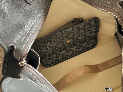 Goyard Tote Bag view 2