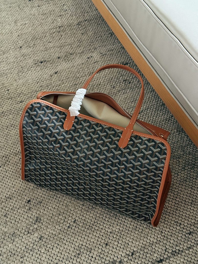 Goyard Tote Bag view