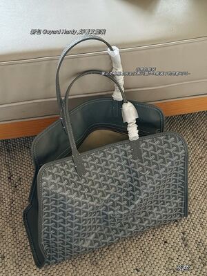 Goyard Tote Bag view 9