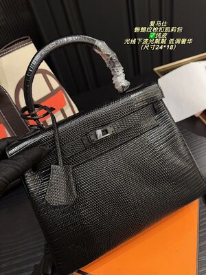 Hermes Kelly Bag view 14