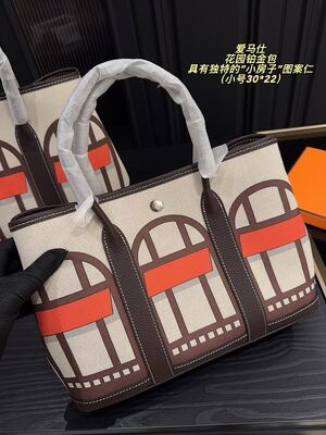 Hermes Kelly Bag view 5