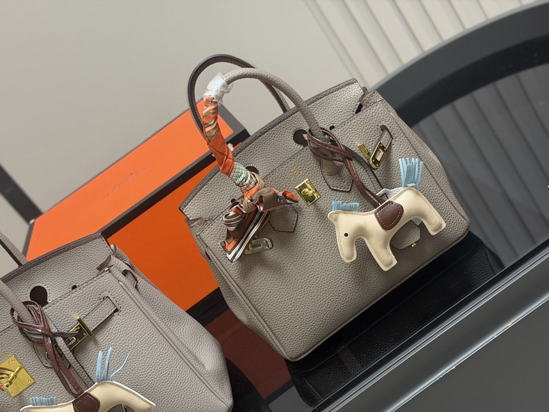 Hermes Birkin Bag view