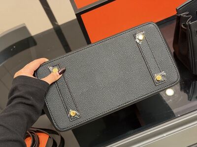 Hermes Birkin Bag view 8
