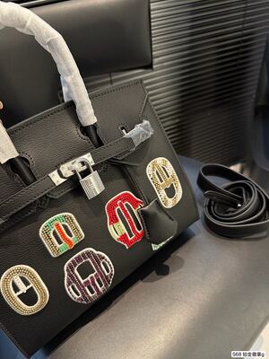 Hermes Kelly Bag view 5