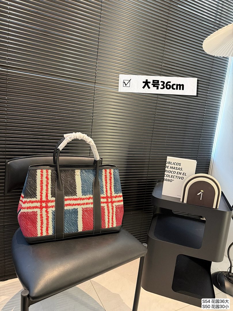 Hermes Picotin Lock Bag view
