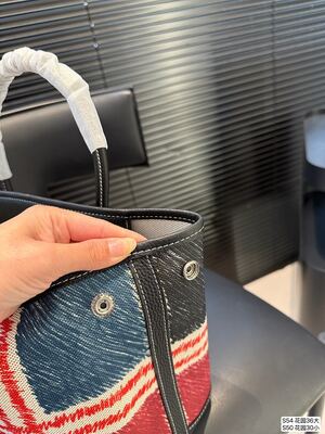Hermes Picotin Lock Bag view 4