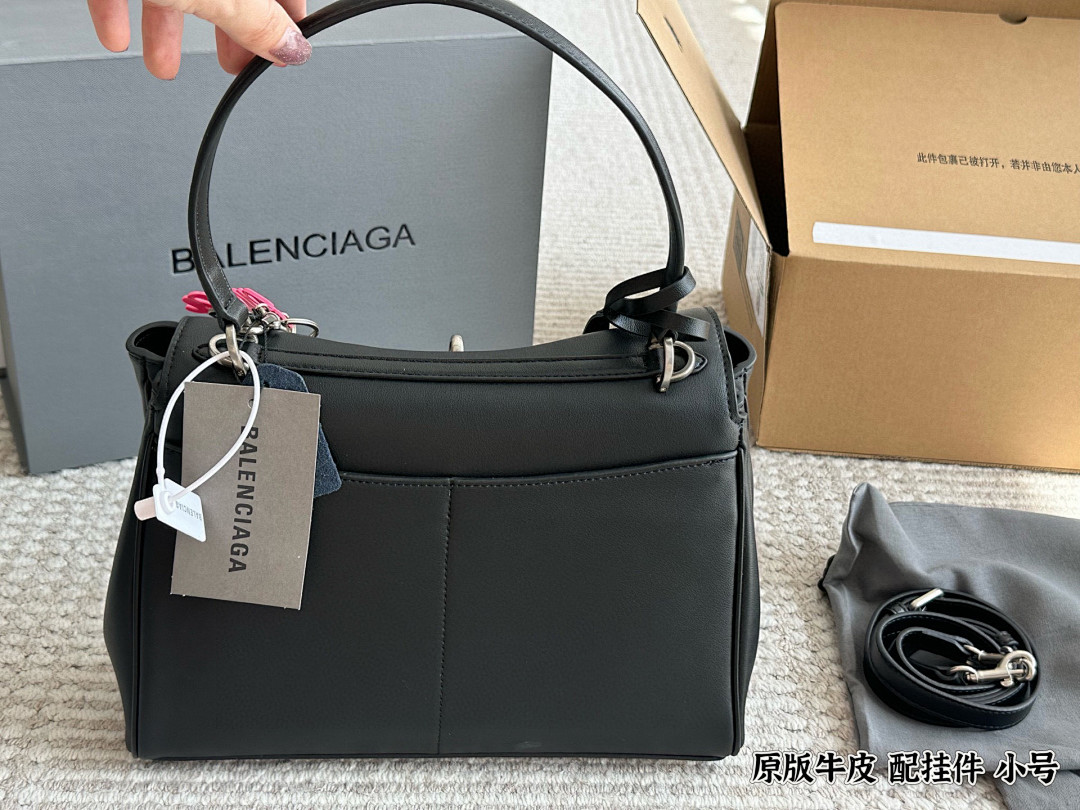 Balenciaga Neo Classic Bag view