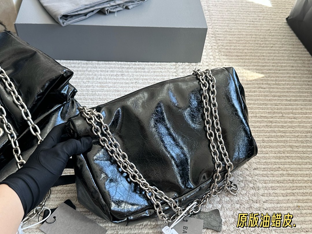 Balenciaga Puff Bag view