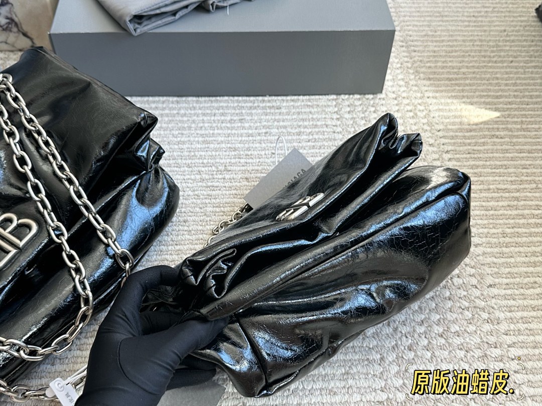 Balenciaga Puff Bag view