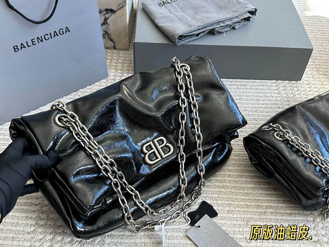 Balenciaga Puff Bag view