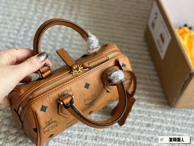 MCM Boston Bag view 7