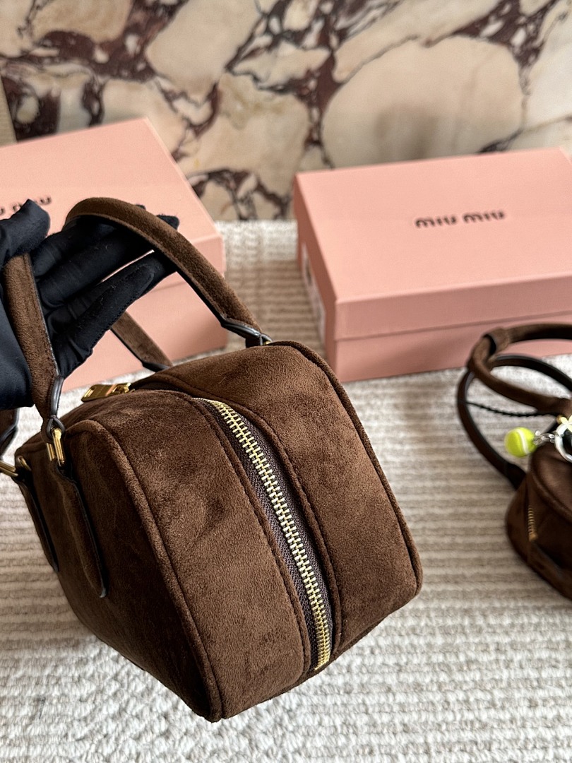 Miu Miu Bow Tote view