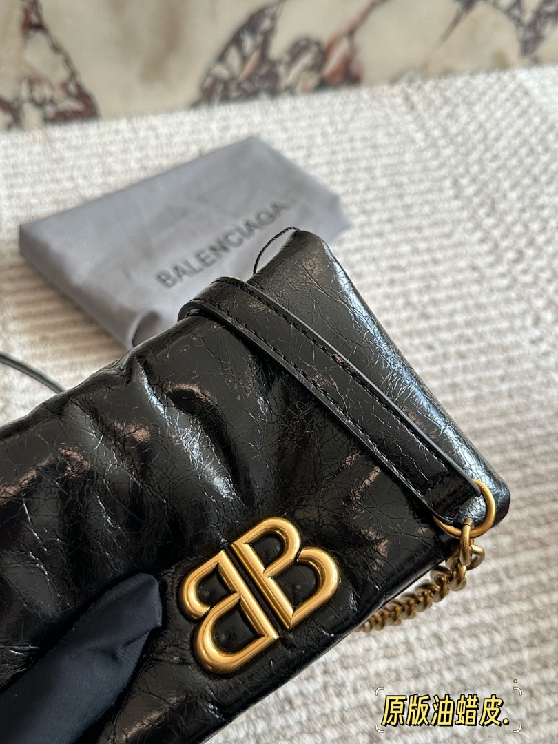 Balenciaga Neo Cagole Bag view