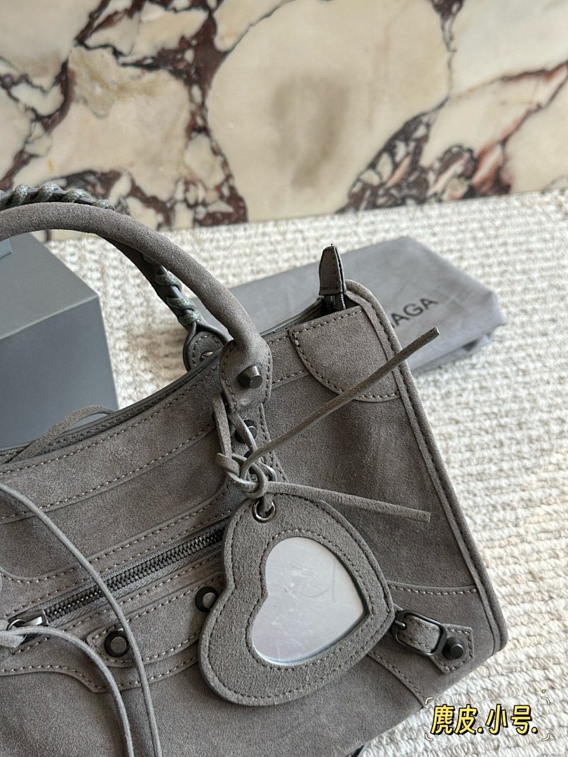 Balenciaga City Shoulder Bag view