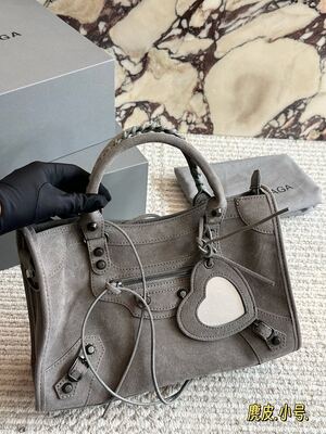 Balenciaga City Shoulder Bag view 4