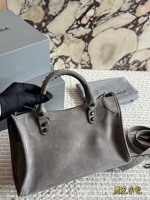 Balenciaga City Shoulder Bag view 8