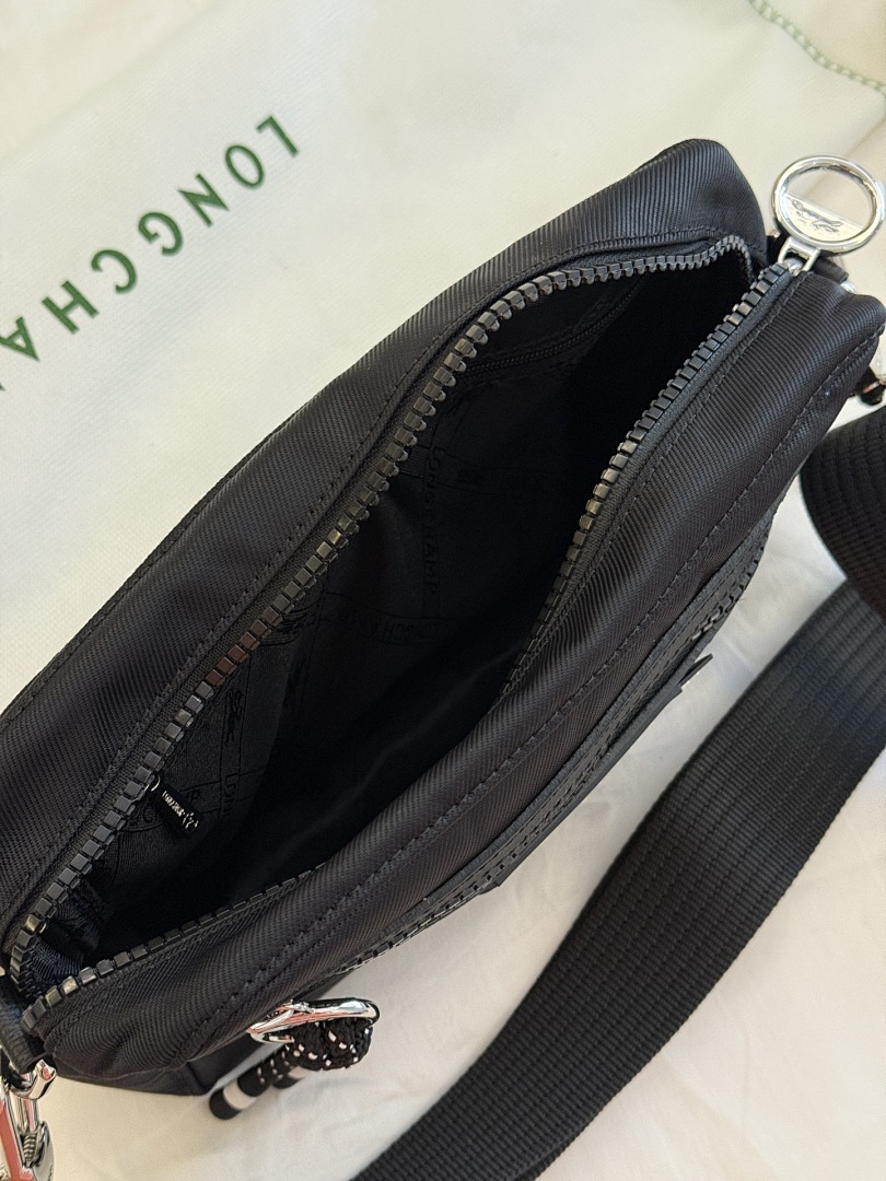 Longchamp Pouch Bag view