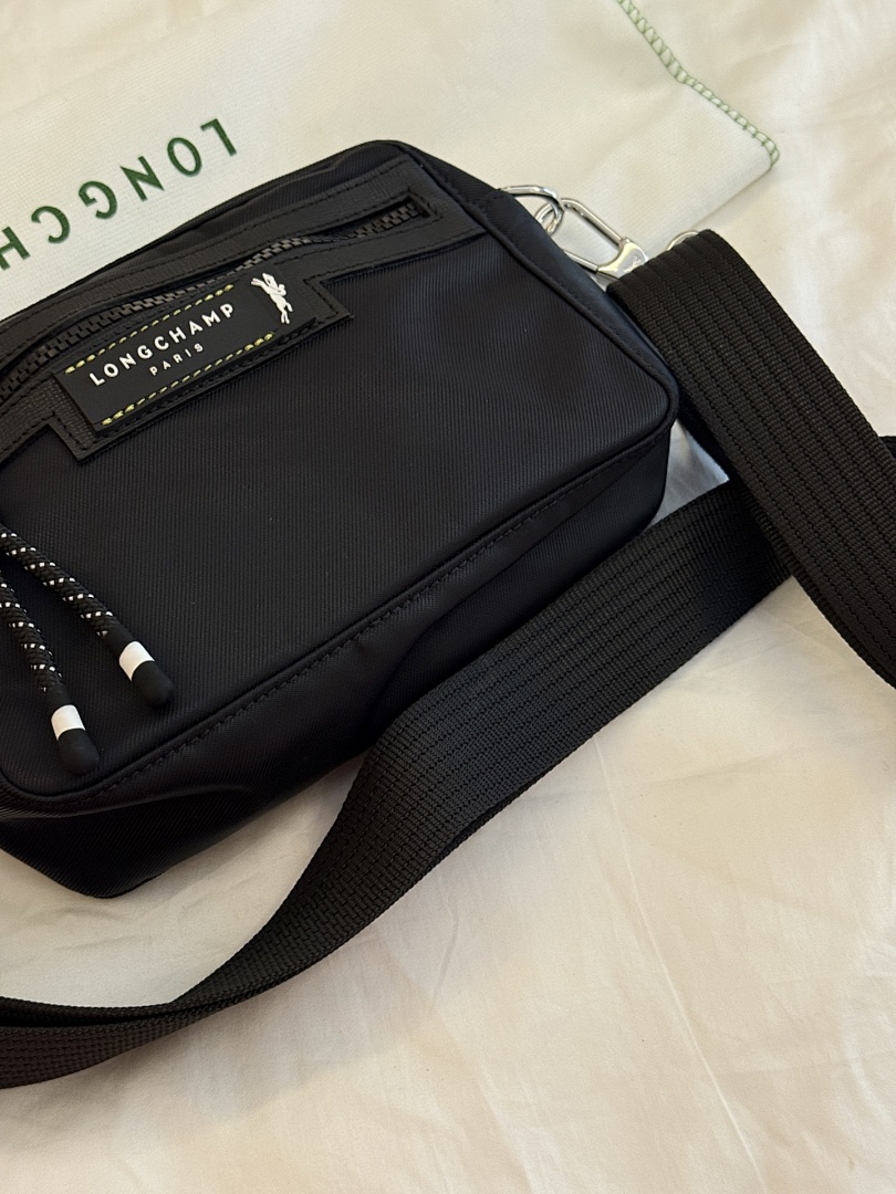 Longchamp Pouch Bag view