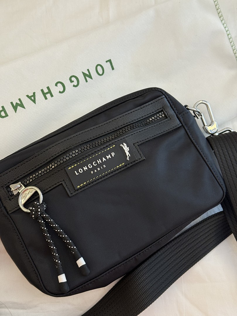 Longchamp Pouch Bag view