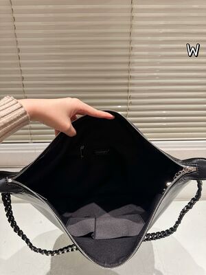 Celine Luggage Phantom Bag view 3