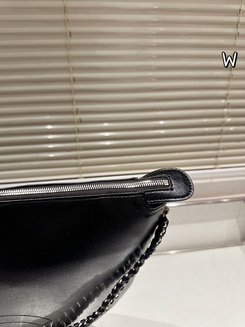 Celine Luggage Phantom Bag view