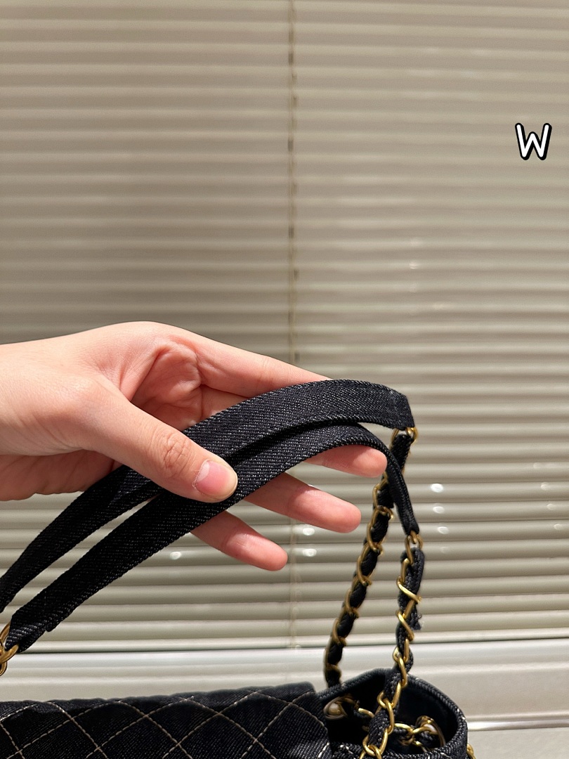 Chanel Classic Flap Bag view