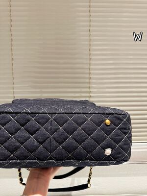 Chanel Classic Flap Bag view 4