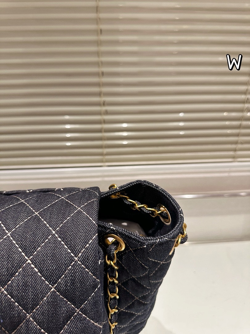 Chanel Classic Flap Bag view