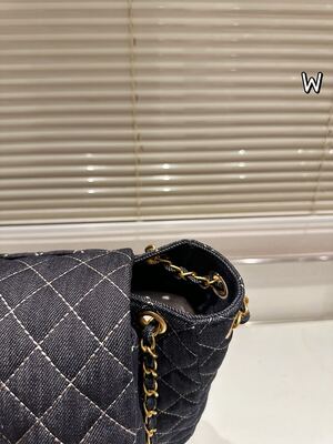 Chanel Classic Flap Bag view 5