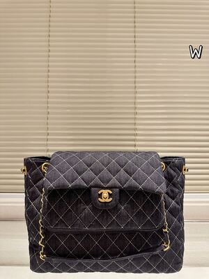 Chanel Classic Flap Bag view 6