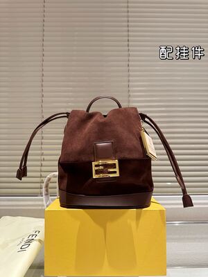 Fendi Shoulder Bag view 11