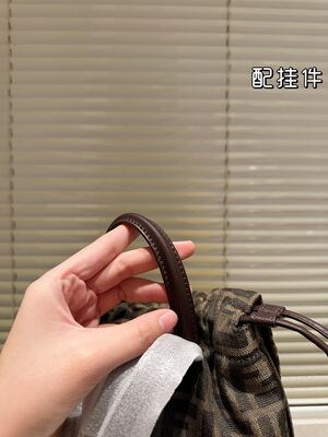 Fendi Shoulder Bag view 16