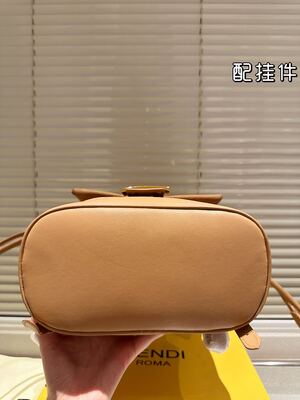 Fendi Shoulder Bag view 4