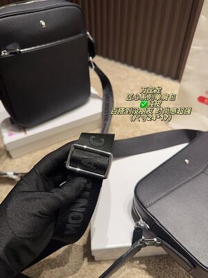 Montblanc Crossbody Bag view 4